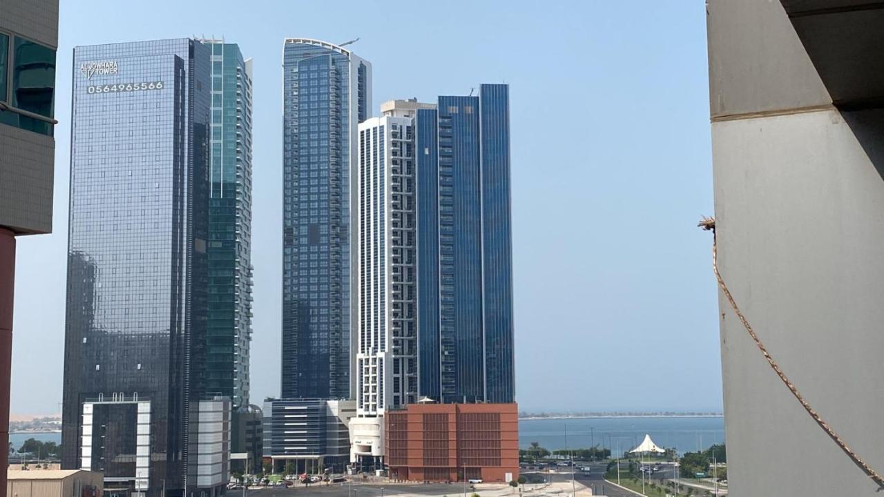 Sharing Motel Rooms Abu Dhabi Luaran gambar