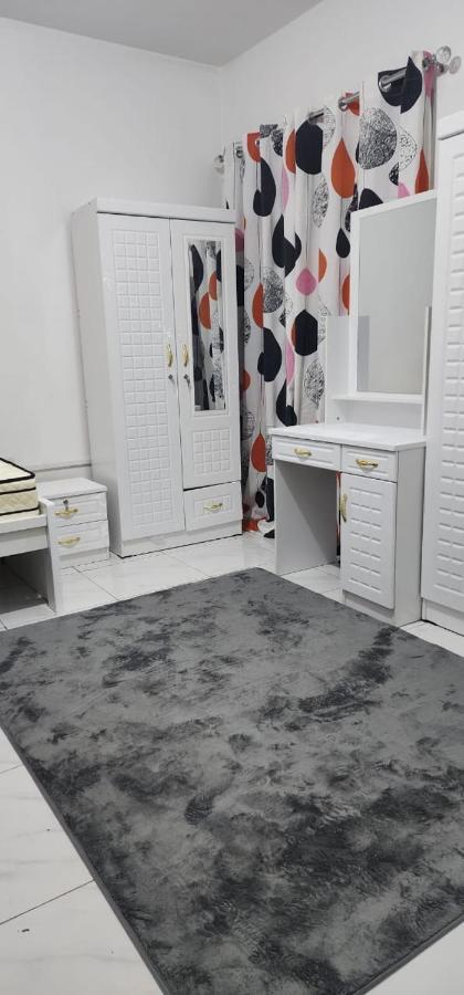Sharing Motel Rooms Abu Dhabi Luaran gambar