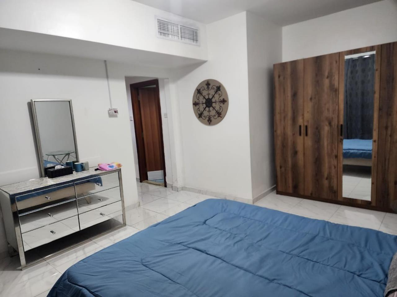 Sharing Motel Rooms Abu Dhabi Luaran gambar